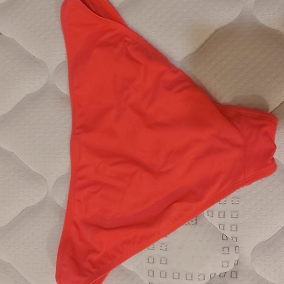 Body Glove bikini bottoms - Picture 4 of 5